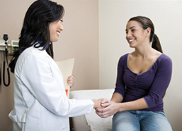 协助国内做试管婴儿前的身体检查