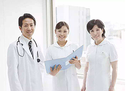 资深医务翻译全程一对一服务,与医生轻松交流